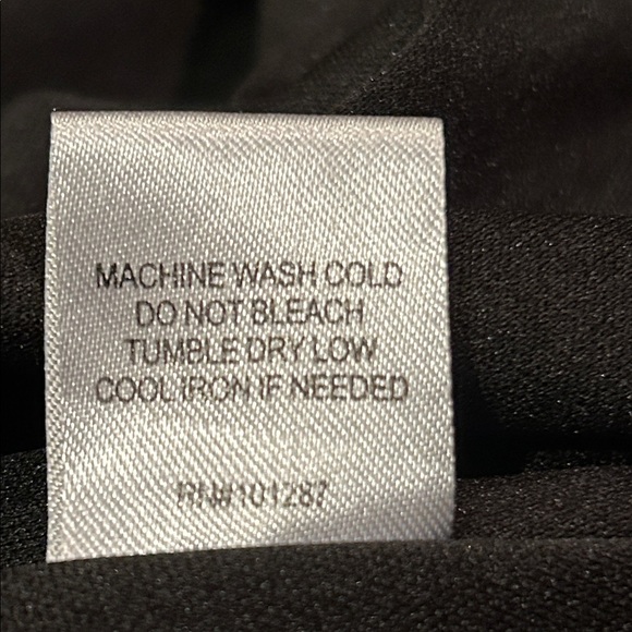 Classic Black Sleeveless V-Neck Dress Size Medium - Picture 8 of 14